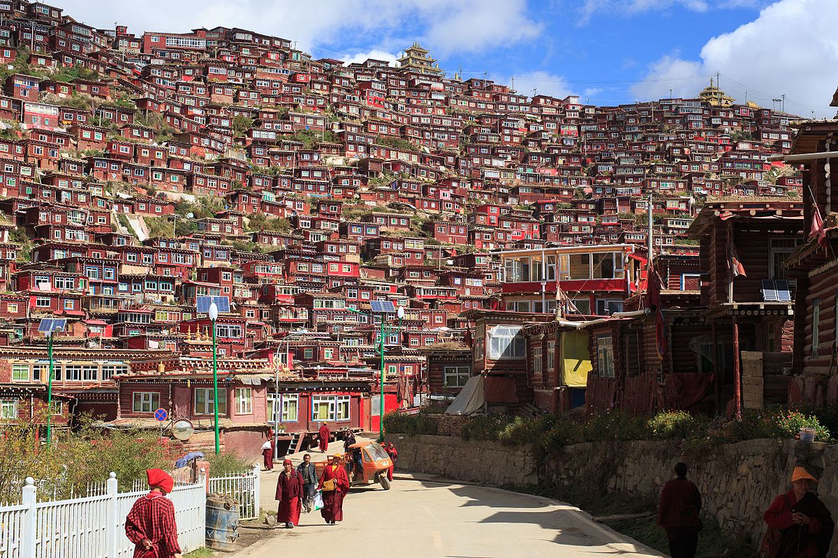 Desa di Tibet