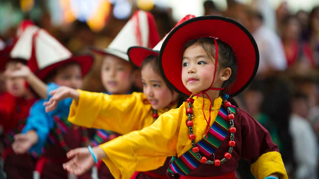 Hancurnya Budaya Asli Tibet Hancurnya Budaya Asli Tibet