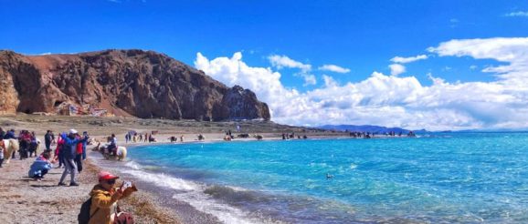 Beberapa Alasan Wisatawan Mengunjungi Tibet Timur Beberapa Alasan Wisatawan Mengunjungi Tibet Timur
