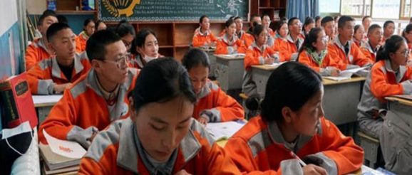 sistem-sekolah-di-china-melucuti-anak-anak-tibet-dari-bahasa-dan-budaya-mereka